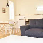 Mint 1 * Valletta