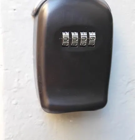 Apartment Mint 1 *